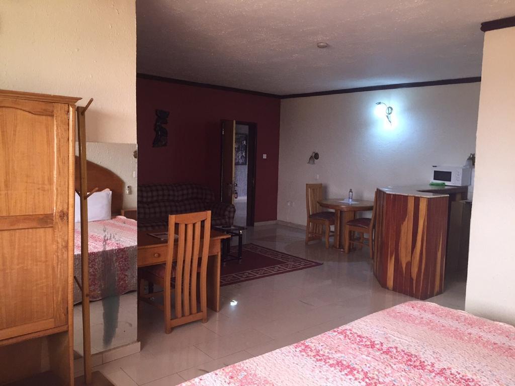 Hotel De Texas Kumasi Szoba fotó