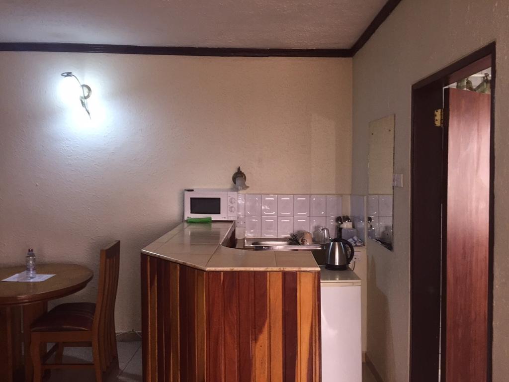 Hotel De Texas Kumasi Kültér fotó