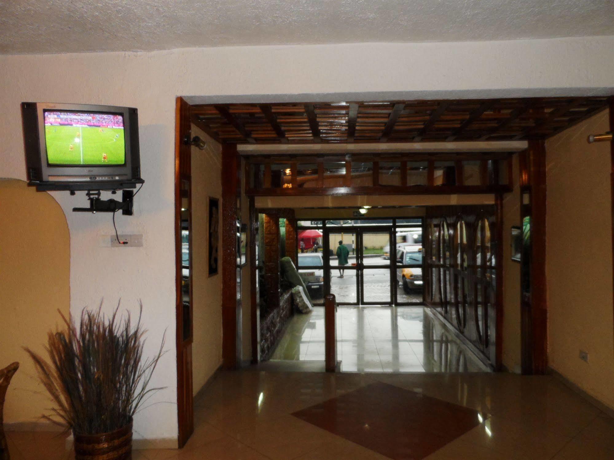 Hotel De Texas Kumasi Kültér fotó